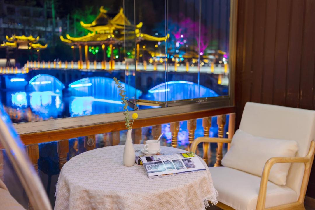 Photo of Others in Fenghuang