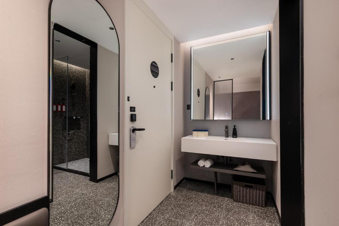 Photo of Bathroom in Li Cheng