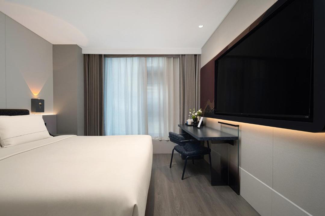 Photo of Bedroom in Haining Road