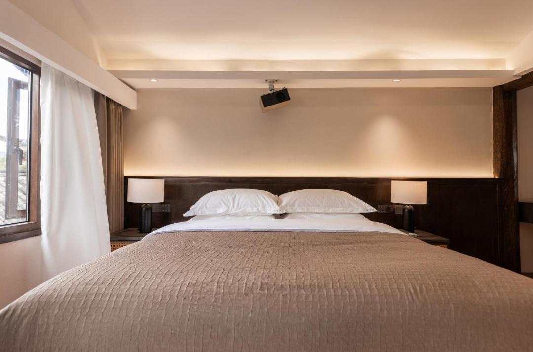 Photo of Bedroom in Dayan Old Town