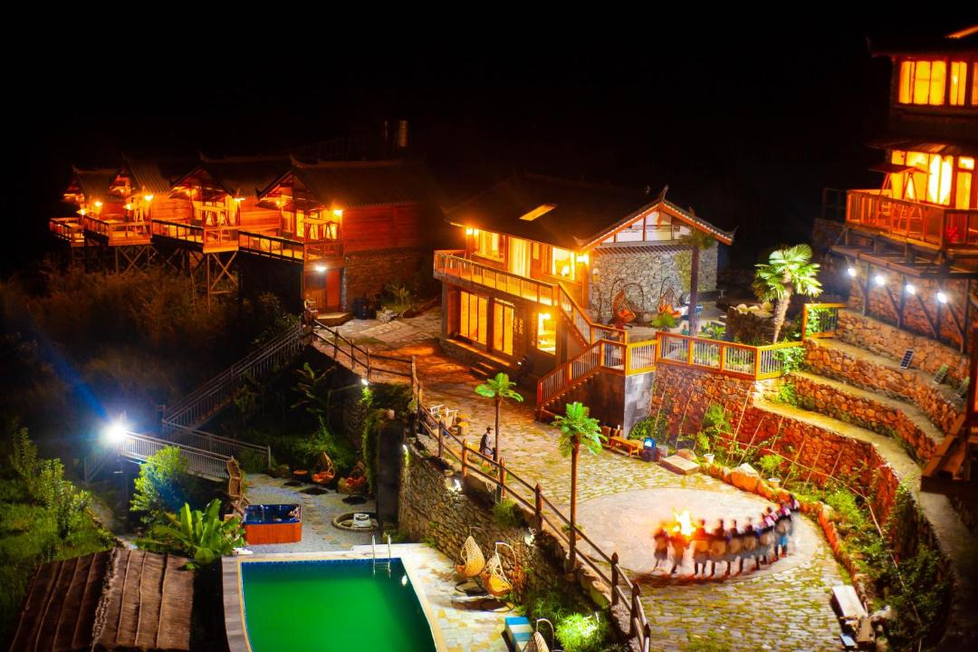 Photo of Others in Hutiaoxia