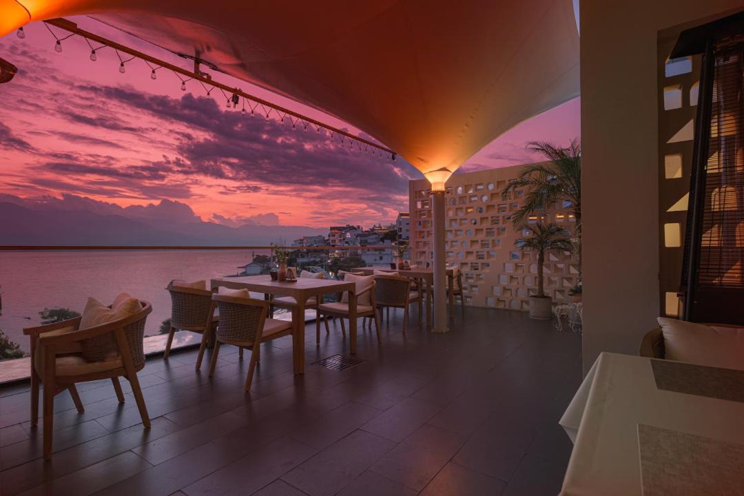 Photo of Others in Dali Town