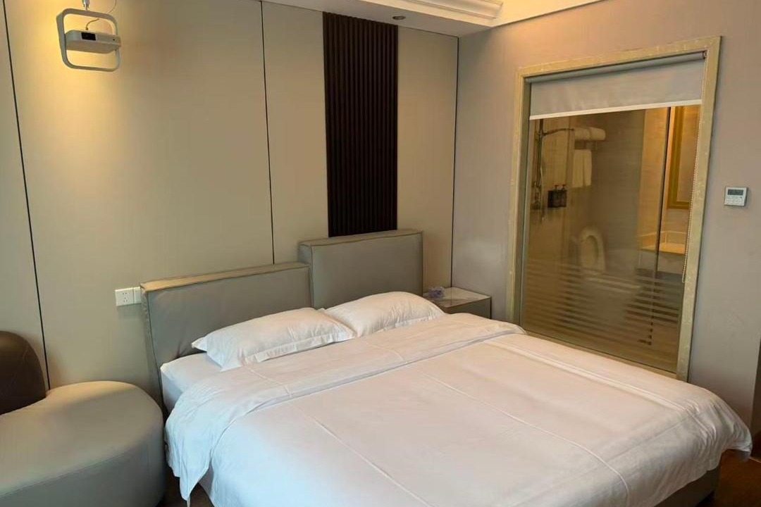 Photo of Bedroom in Longgang