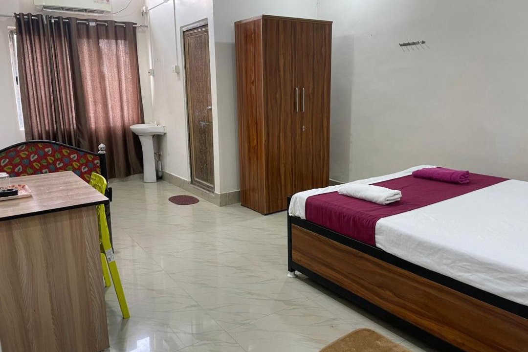 Photo of Bedroom in Sualkuchi