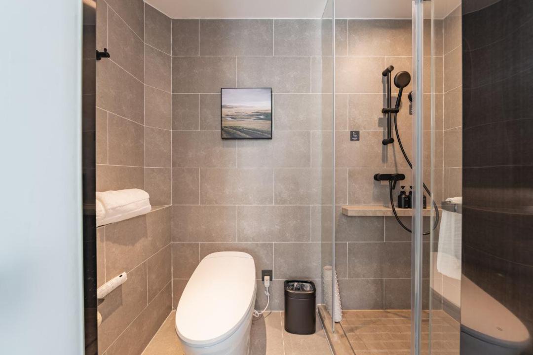 Photo of Bathroom in Downtown Hangzhou