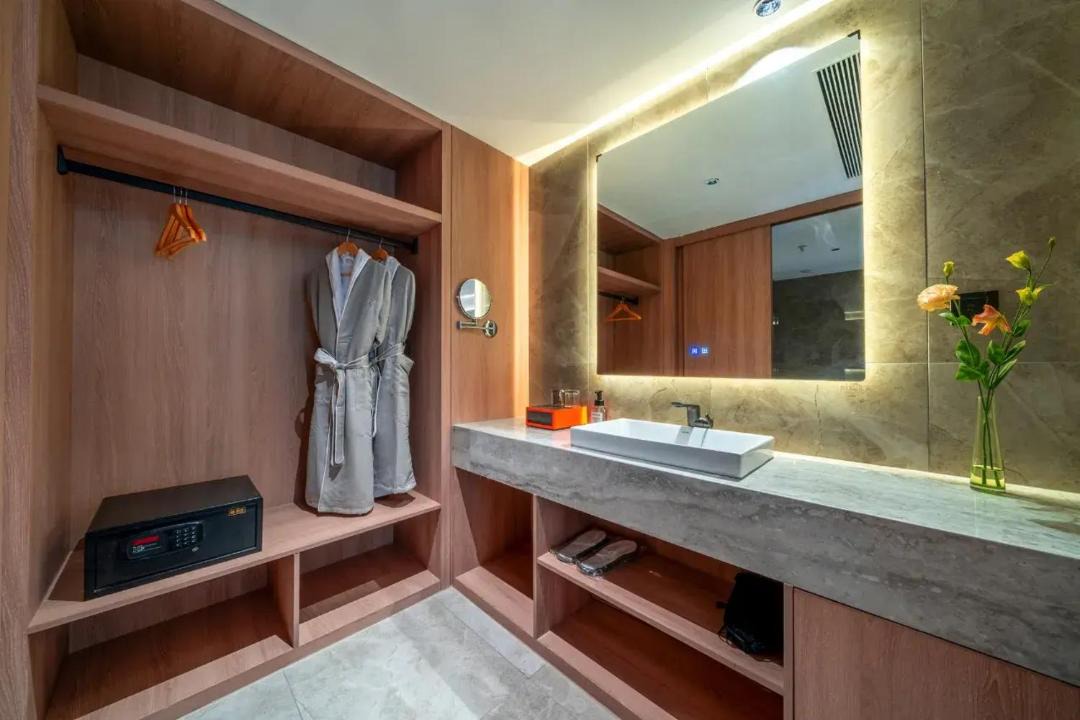 Photo of Bathroom in Fenghuang