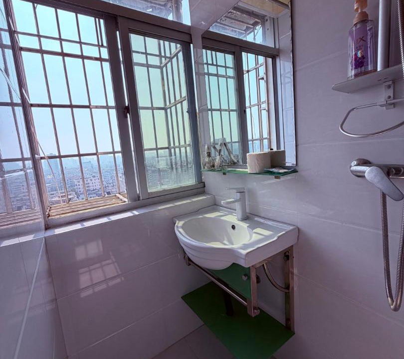 Photo of Bathroom in Haicheng District