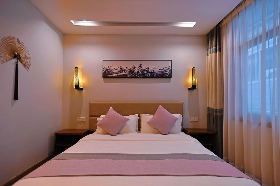 Photo of Bedroom in Fenghuang