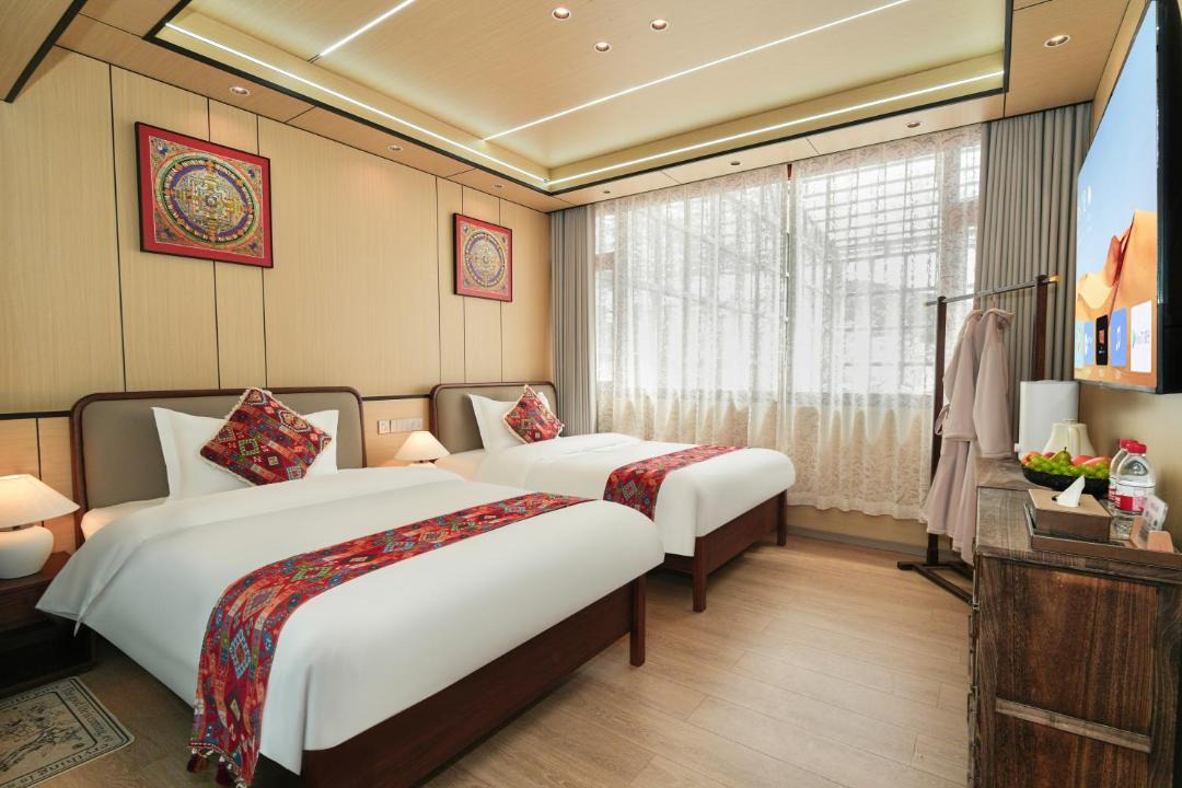 Photo of Others in Shangri-La