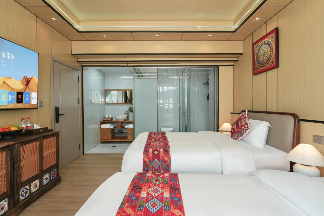 Photo of Others in Shangri-La