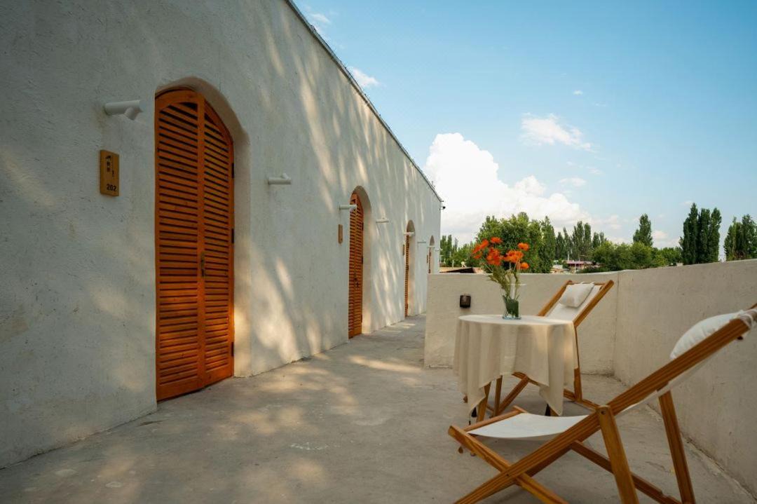 Photo of Patio Balcony in Huocheng County