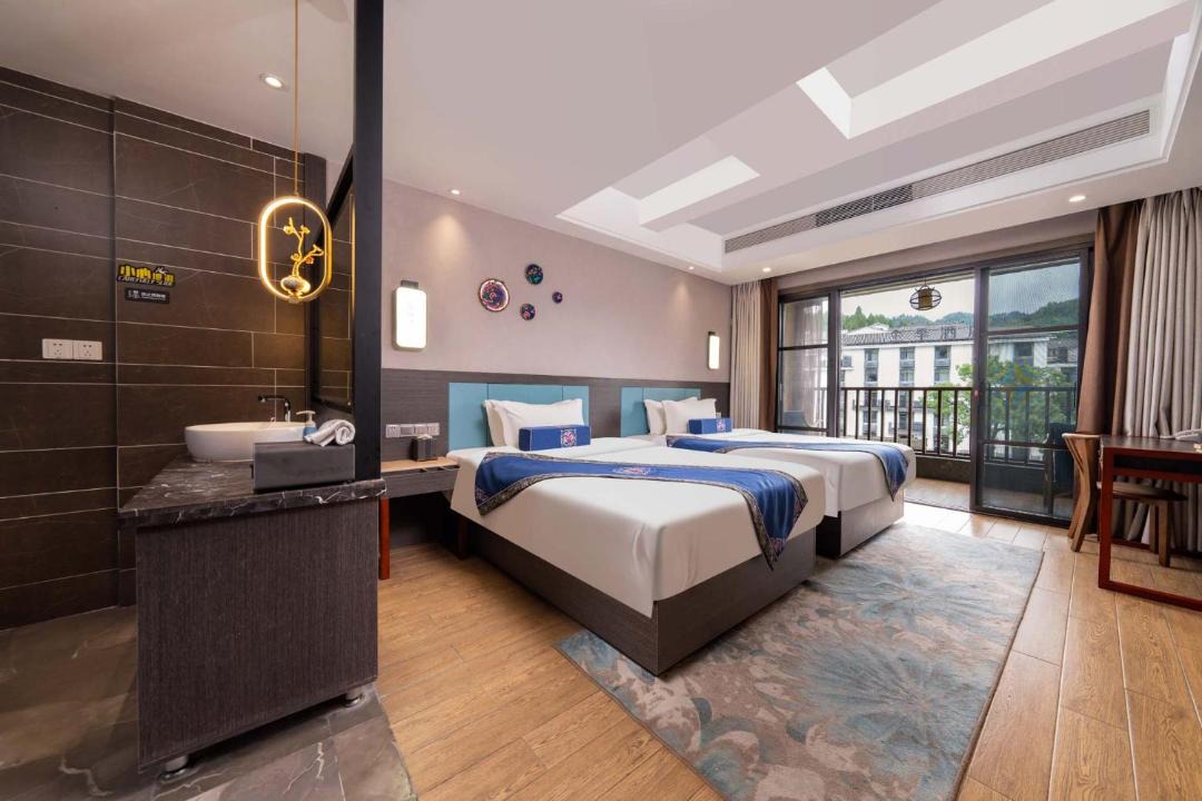 Photo of Bedroom in Fenghuang
