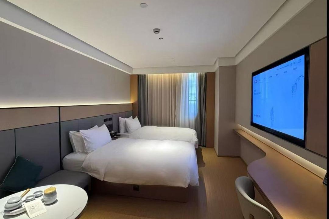 Photo of Bedroom in Downtown Hangzhou