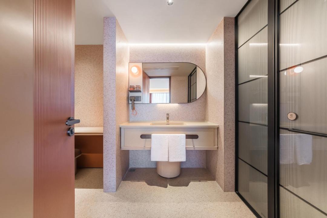 Photo of Bathroom in Qiongshan