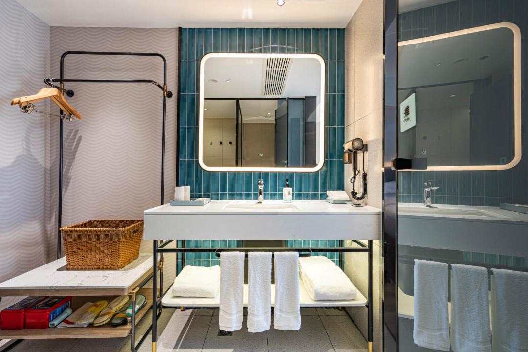 Photo of Bathroom in Jeifangbei Central Business District