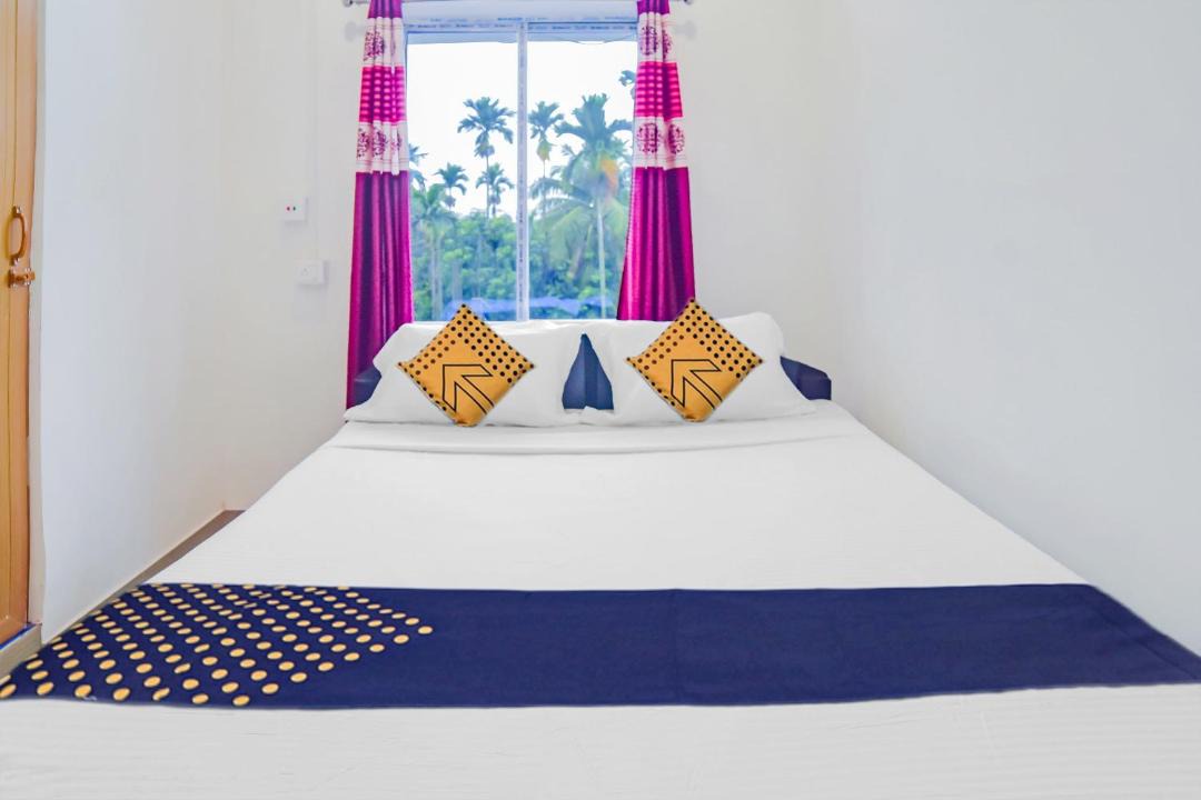 Photo of Bedroom in Guwahati
