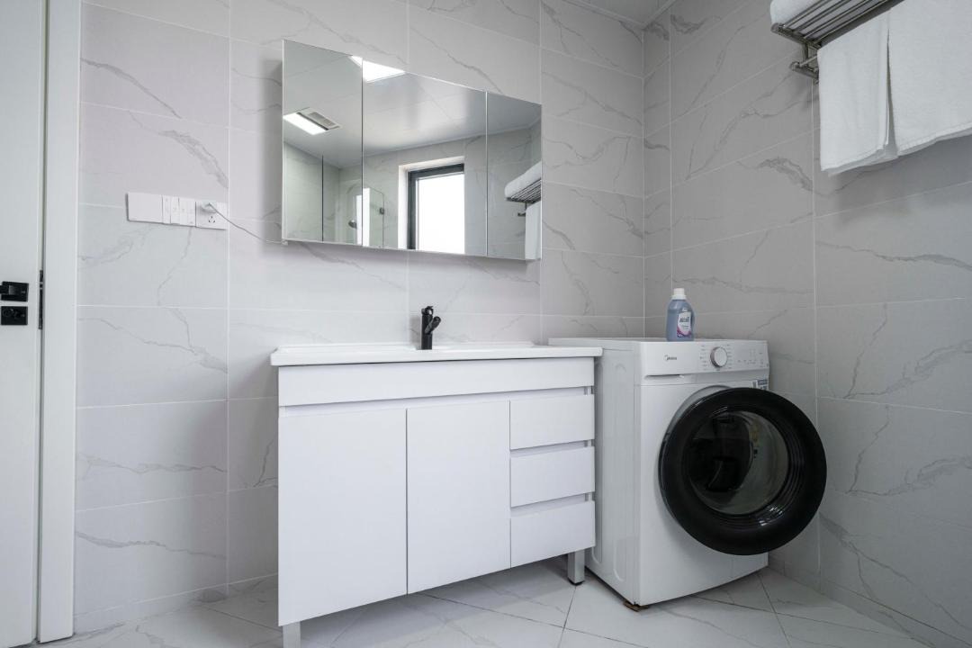 Photo of Bathroom in Xujiahui