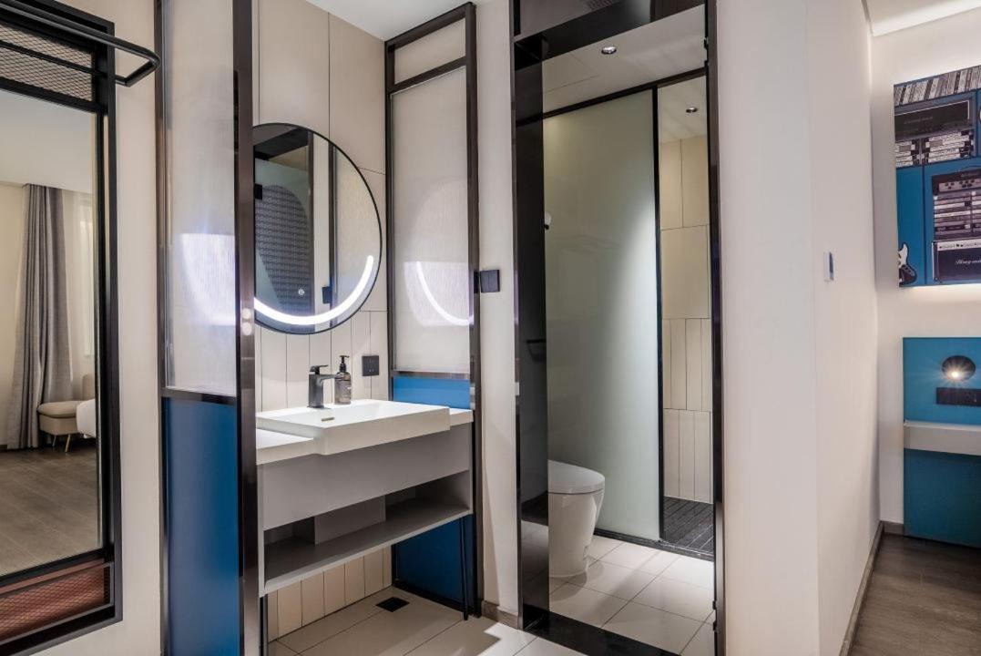 Photo of Bathroom in Jinghong