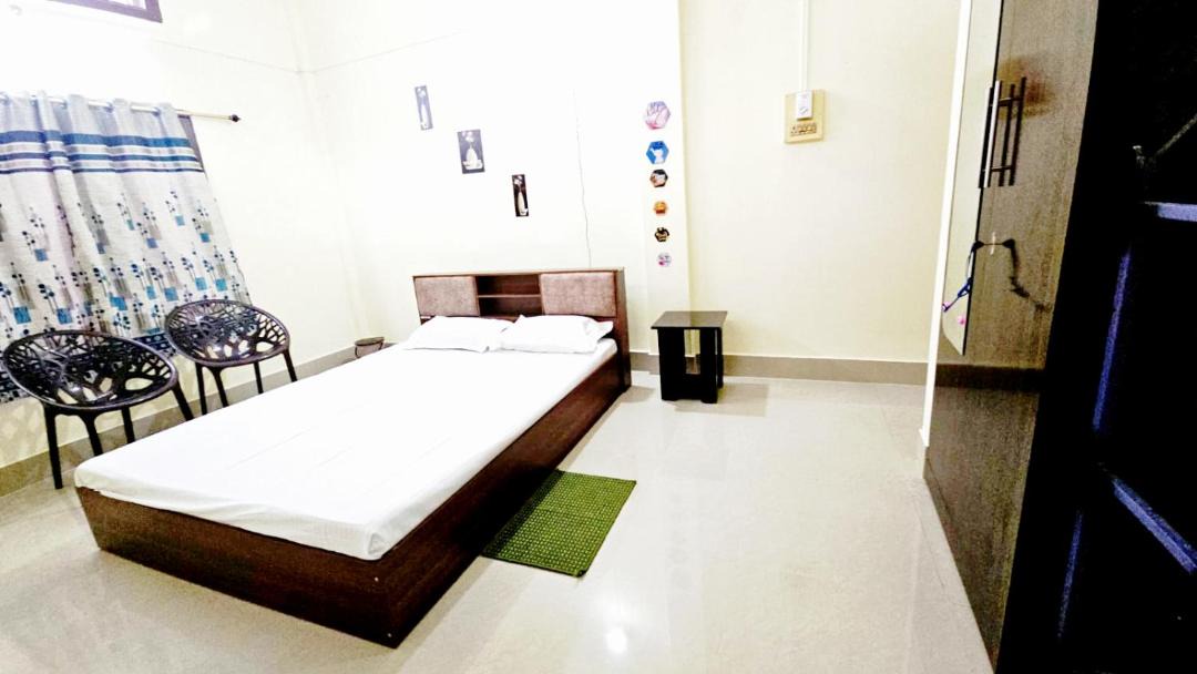 Photo of Bedroom in Balipara