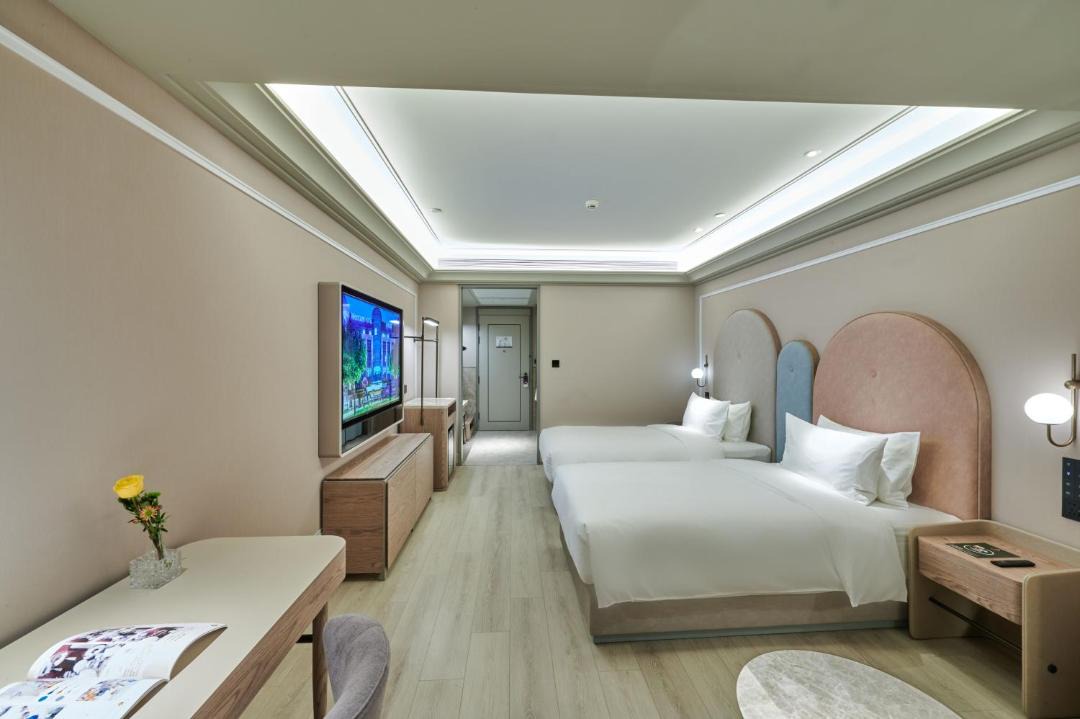 Photo of Bedroom in West Station District