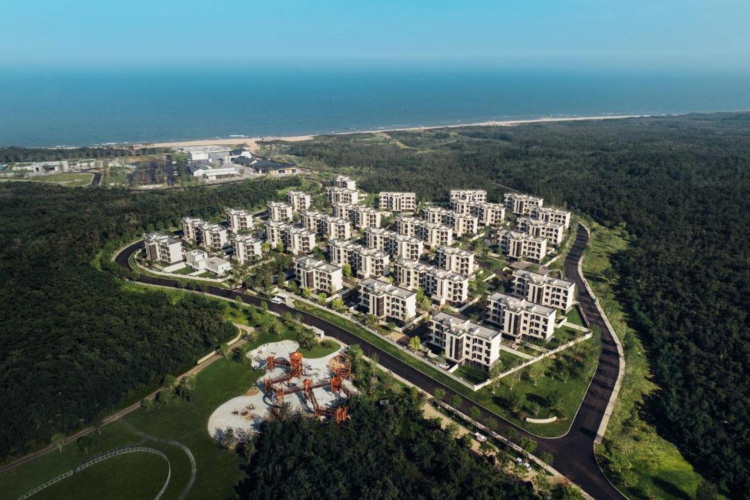 Photo of Buildings in Qinhuangdao