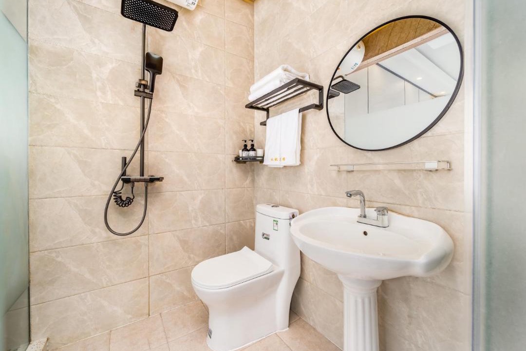 Photo of Bathroom in Dao Li