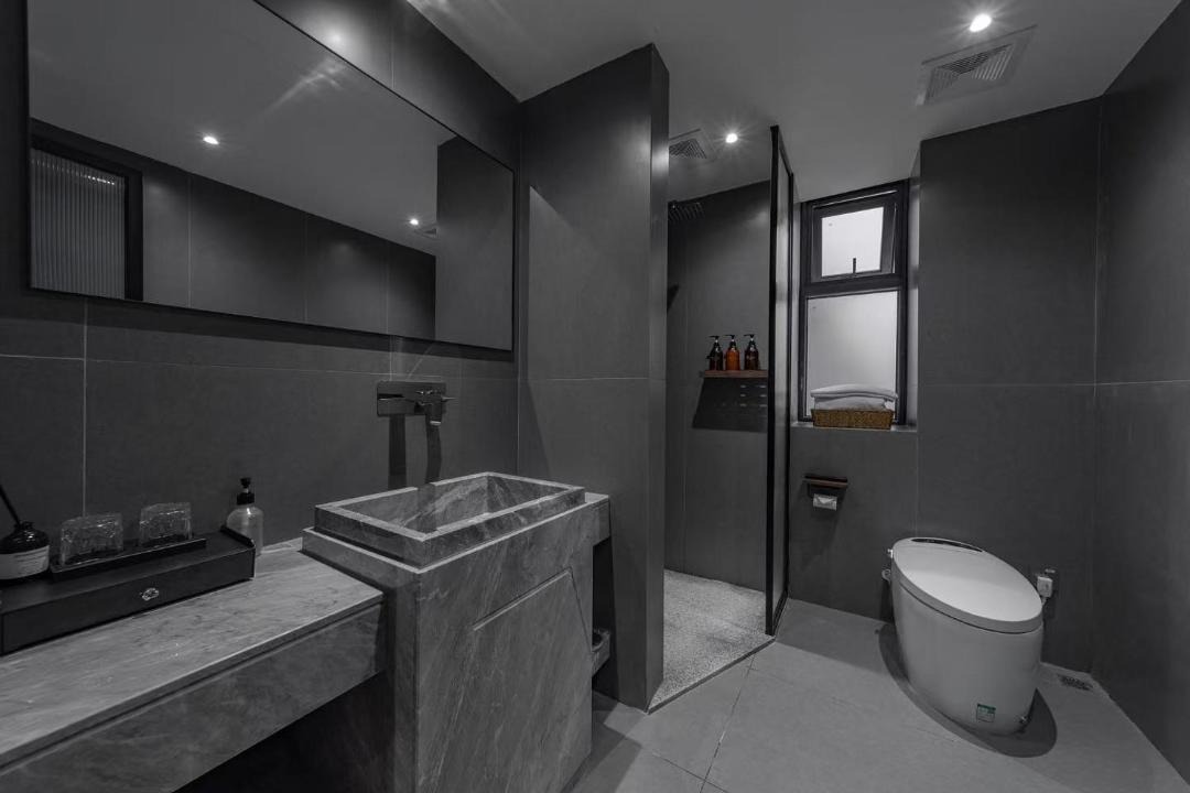 Photo of Bathroom in Dayan Old Town