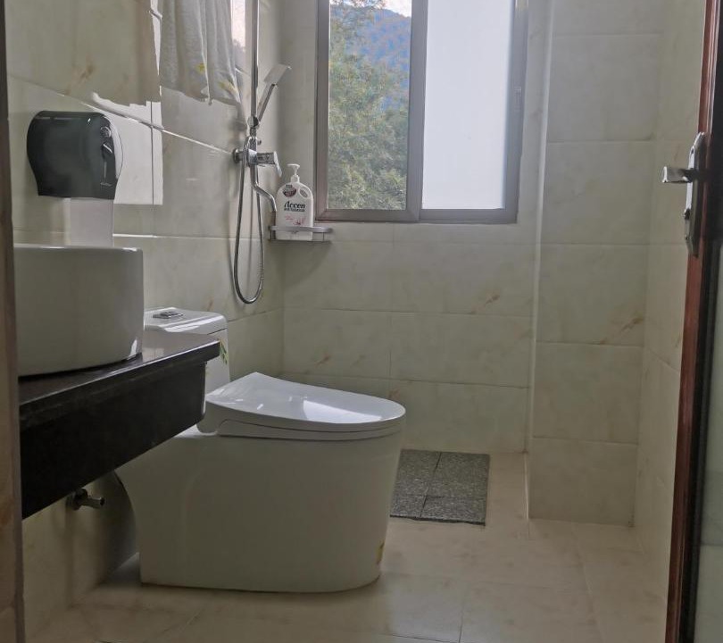 Photo of Bathroom in Longmen County