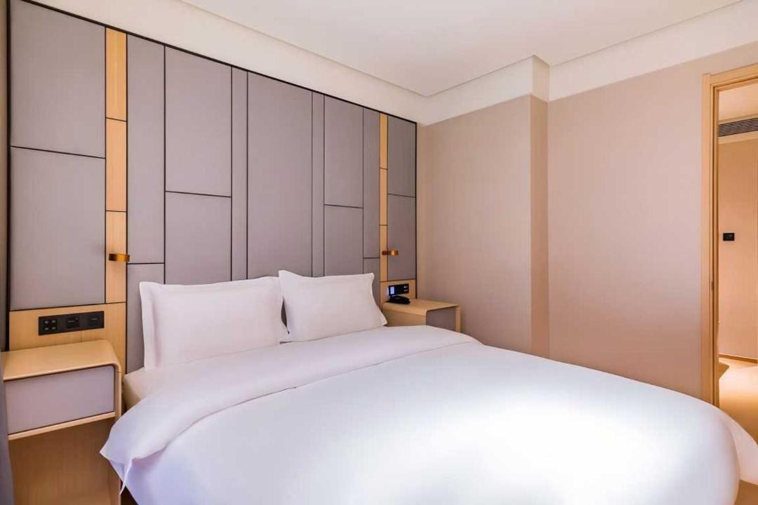 Photo of Bedroom in Jianwai Street