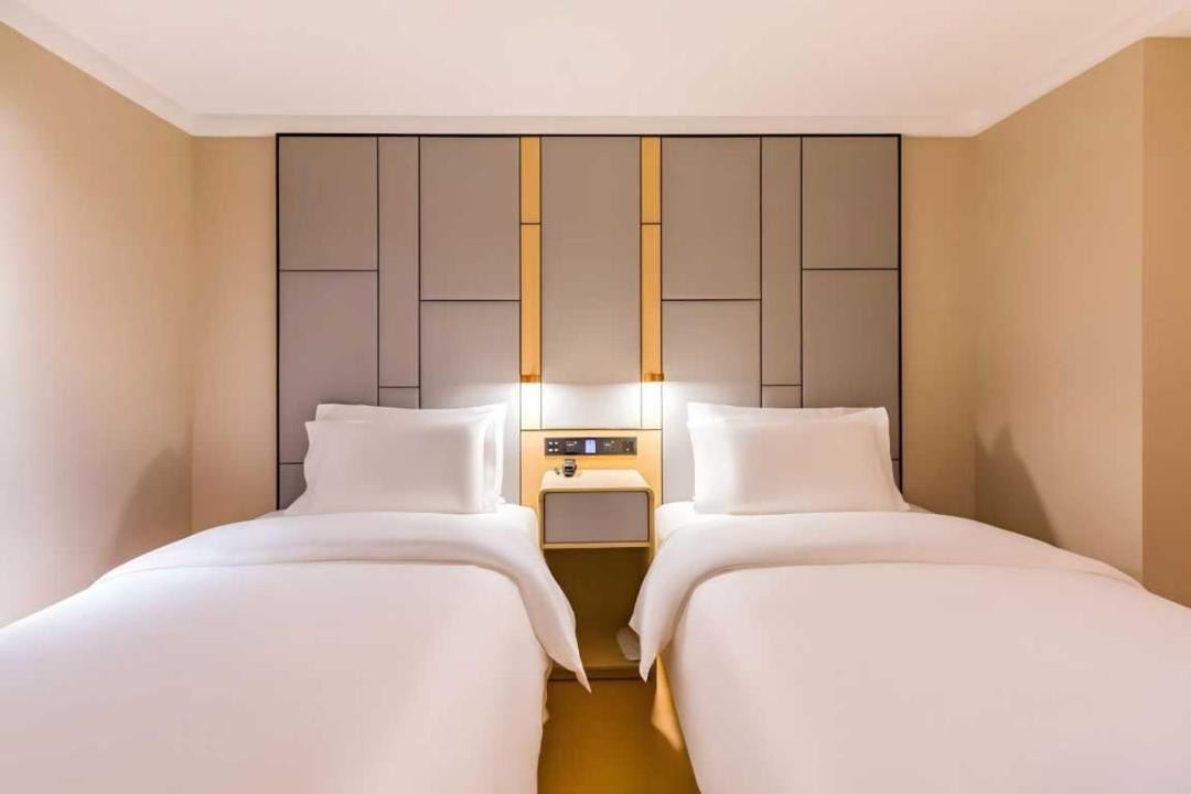 Photo of Bedroom in Jianwai Street