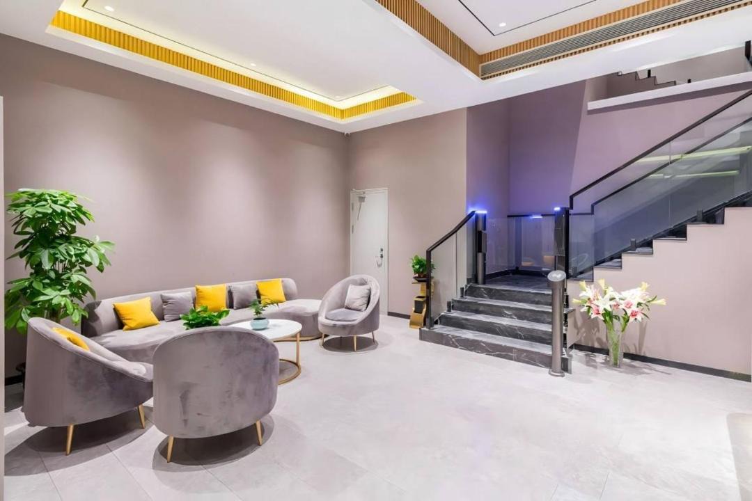 Photo of Livingroom in Jianwai Street