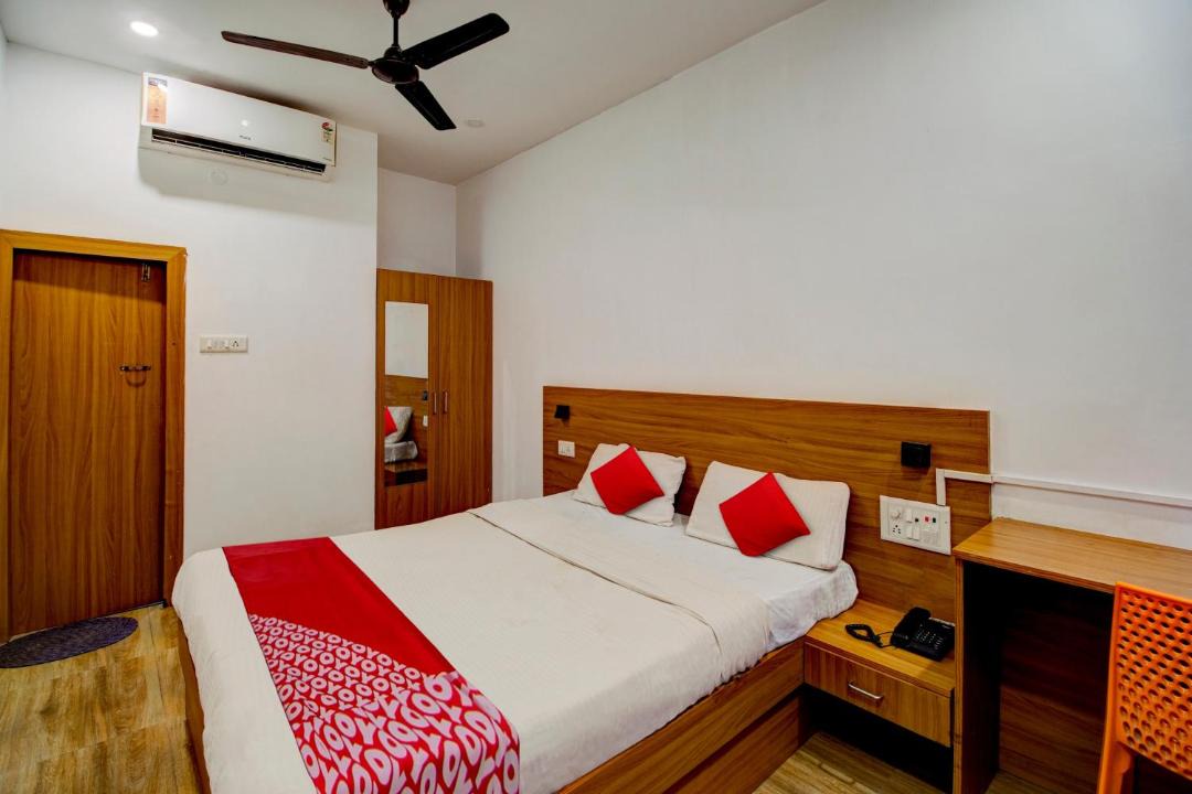 Photo of Bedroom in Sualkuchi