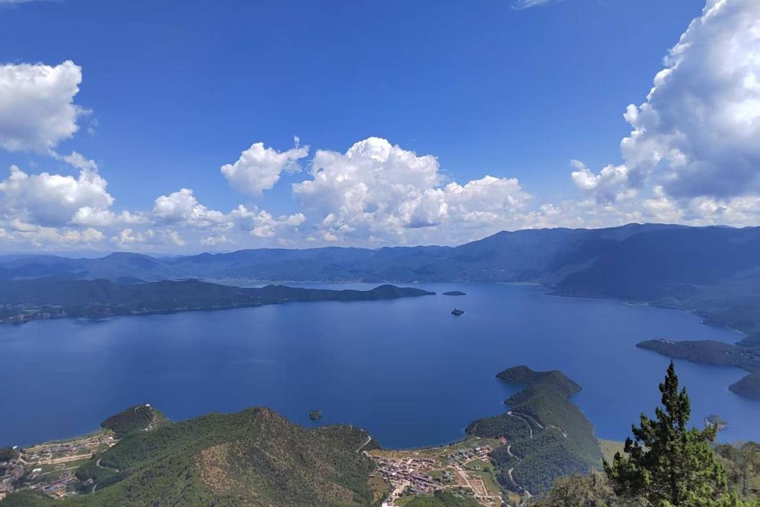 Photo of Others in Lugu Lake - Ninglang