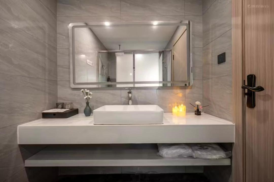Photo of Bathroom in Shifang