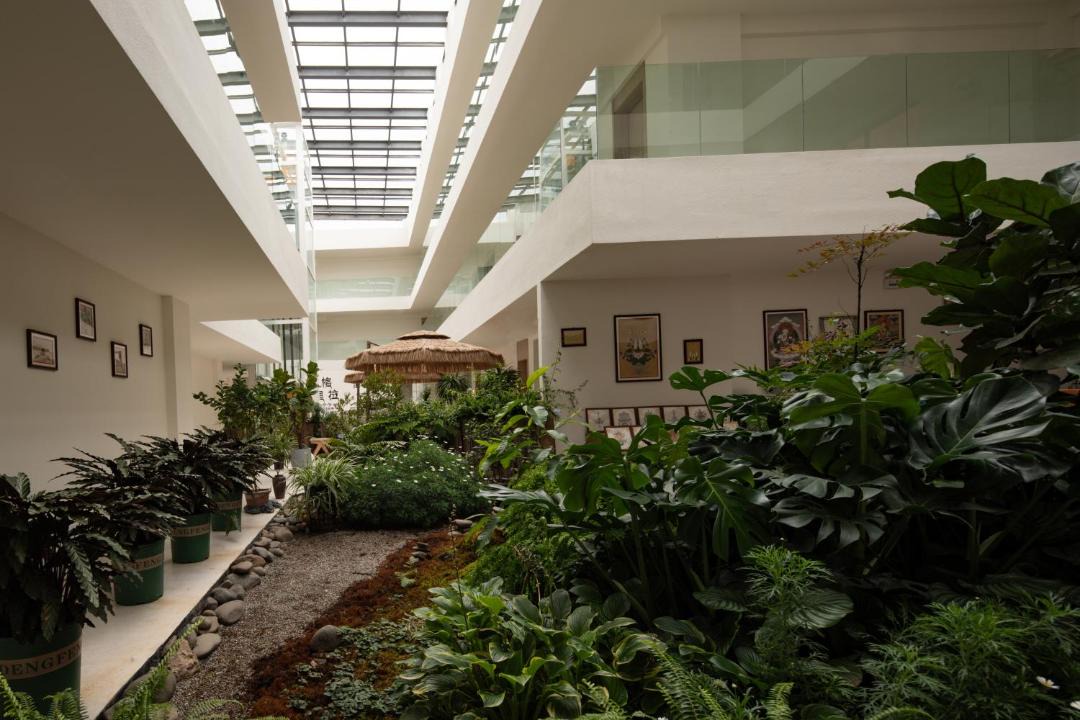 Photo of Others in Shangri-La