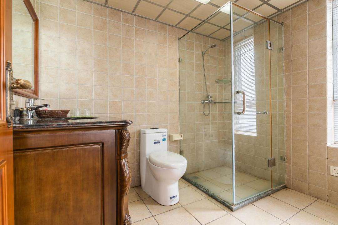 Photo of Bathroom in Jeifangbei Central Business District