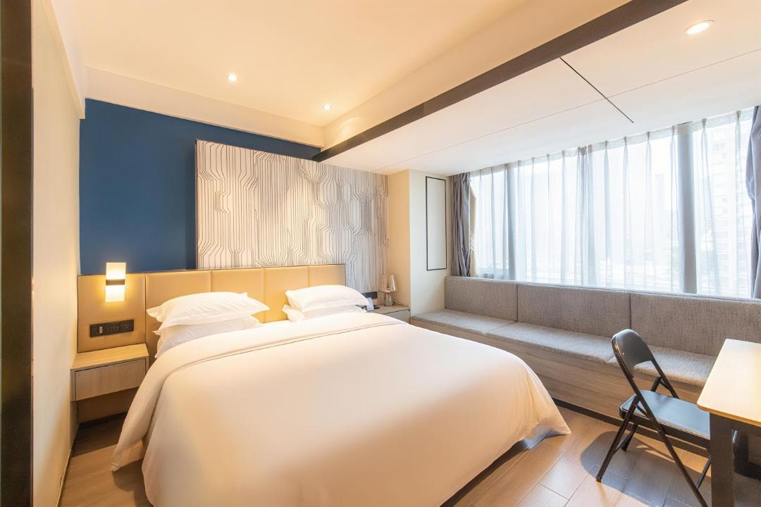 Photo of Bedroom in Taijiang District