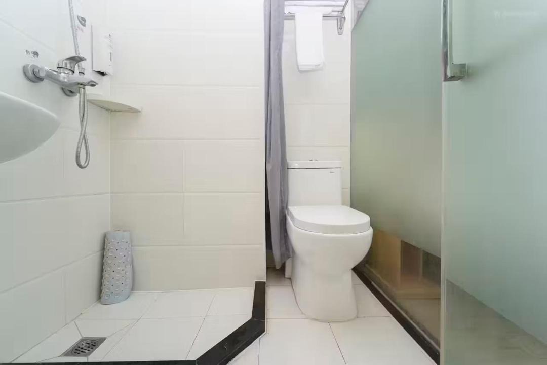 Photo of Bathroom in Qingpu