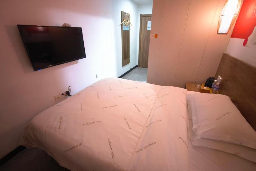 Photo of Bedroom in Xiantao