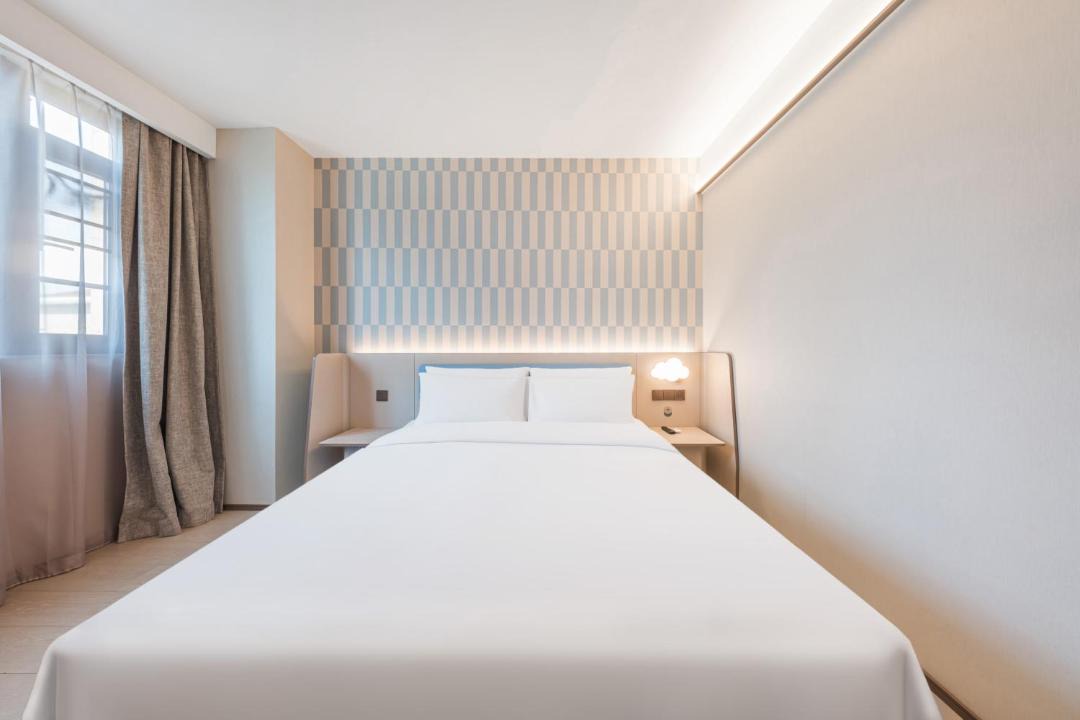 Photo of Bedroom in Putuo