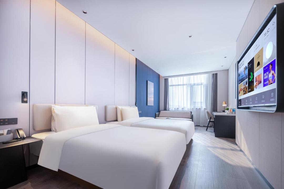 Photo of Bedroom in Qingdao City Center