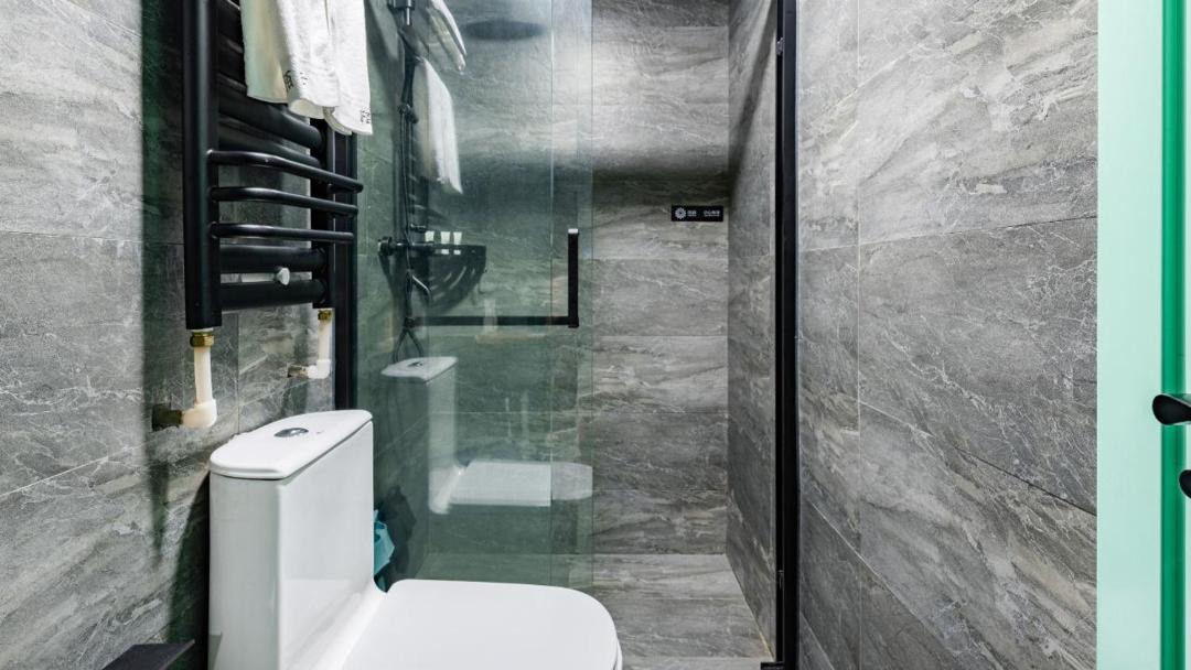 Photo of Bathroom in Tai'an