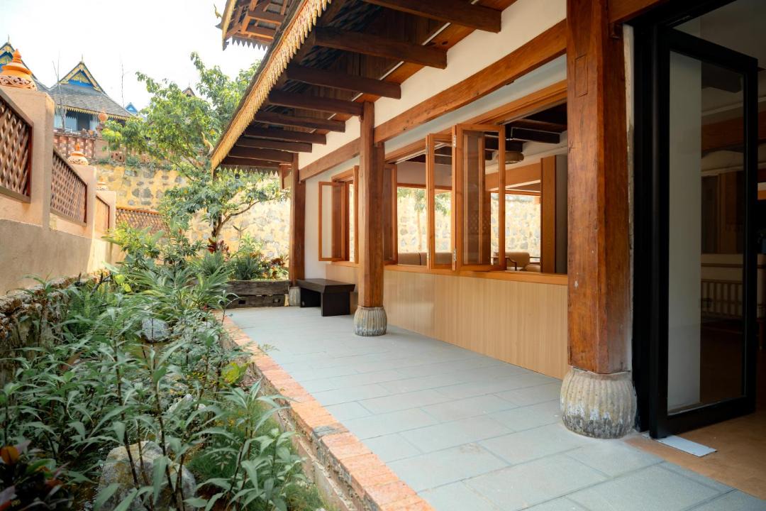 Photo of Others in Jinghong
