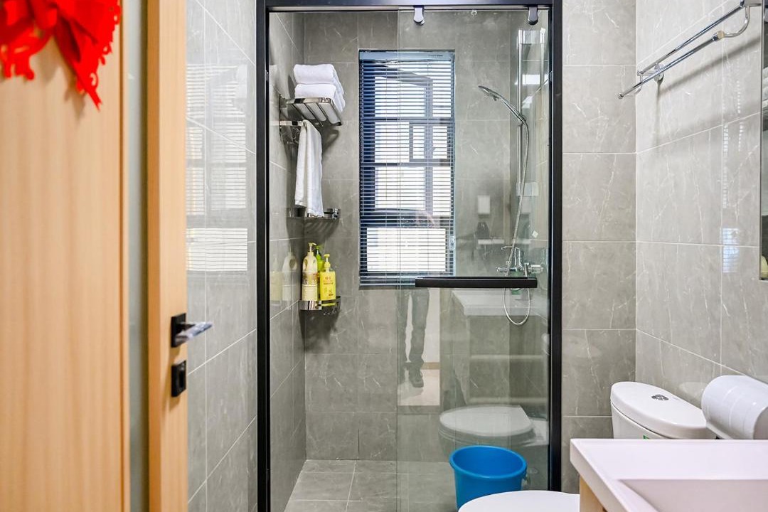 Photo of Bathroom in Liangqing District