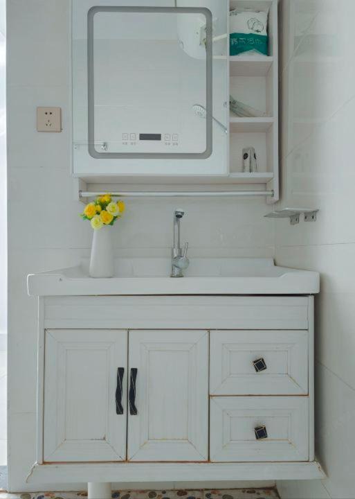 Photo of Bathroom in Dongfang