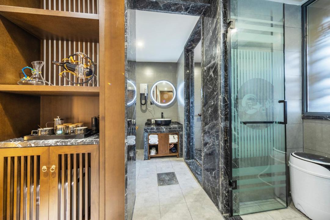 Photo of Bathroom in Xiangxi