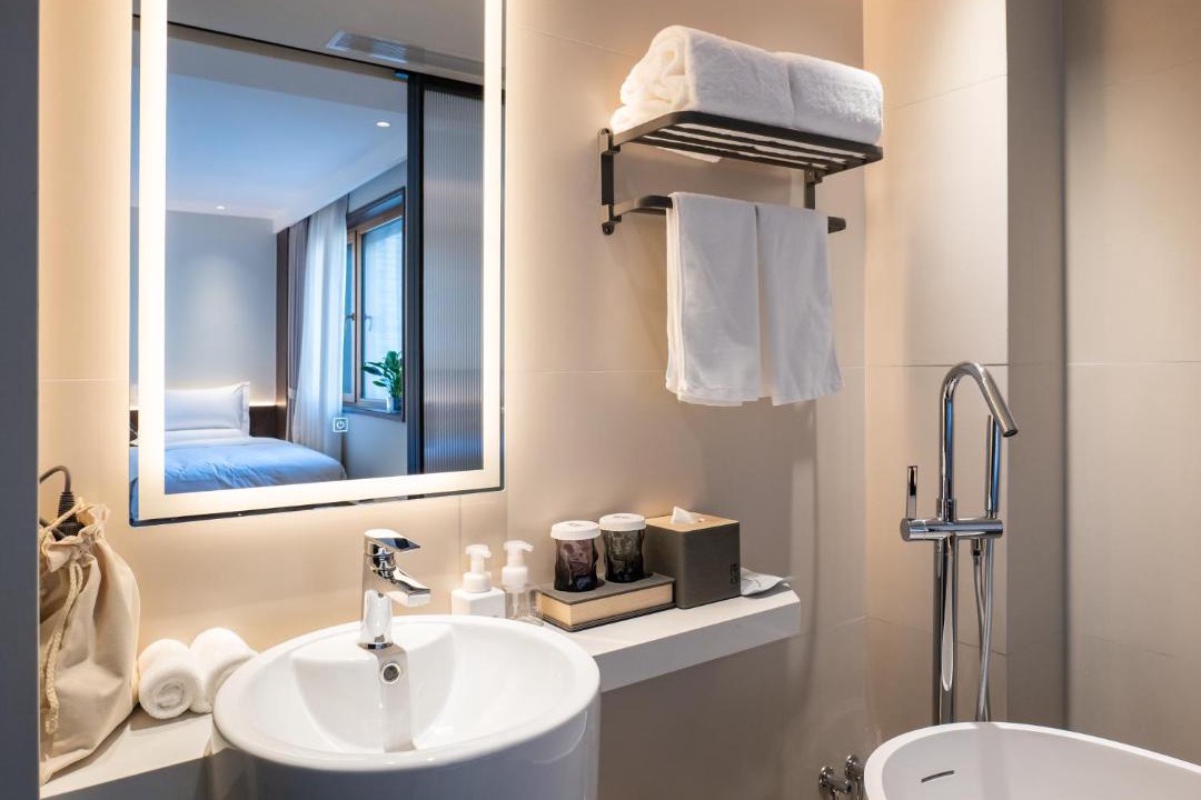 Photo of Bathroom in Datong City Center