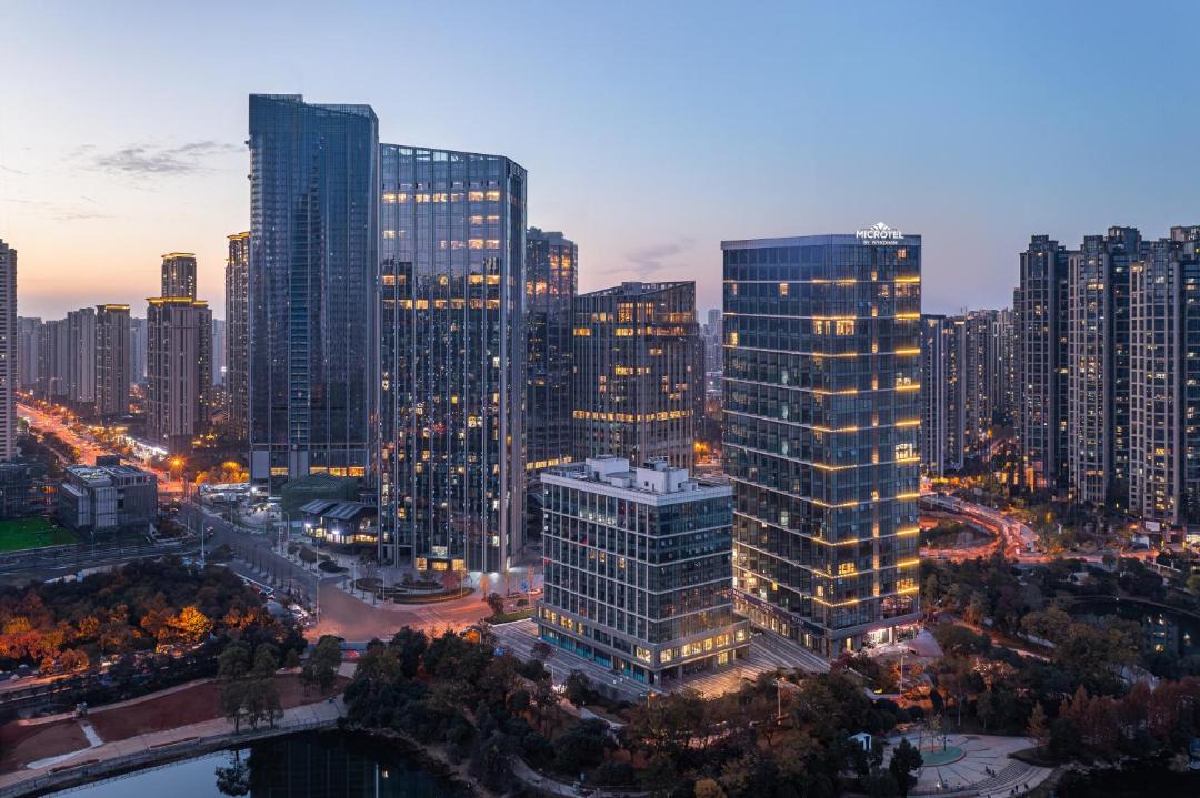Photo of Buildings in Yue Lu