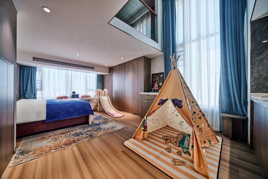 Photo of Bedroom in Yu Hua