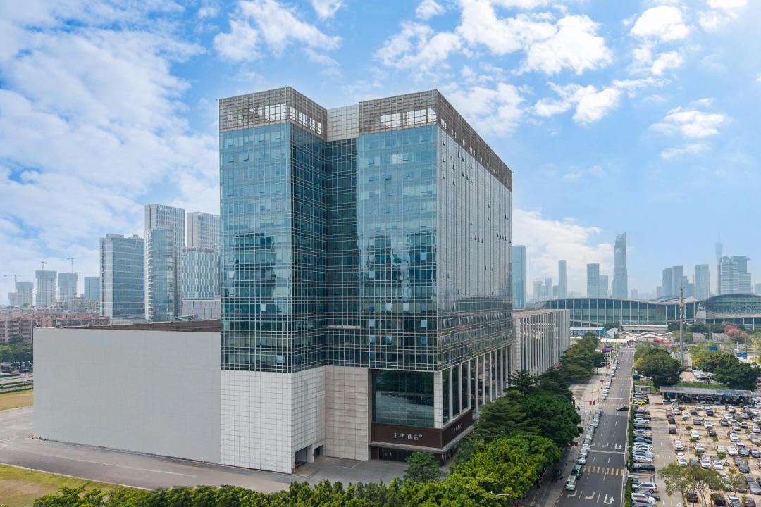 Photo of Buildings in Pazhou Residential District